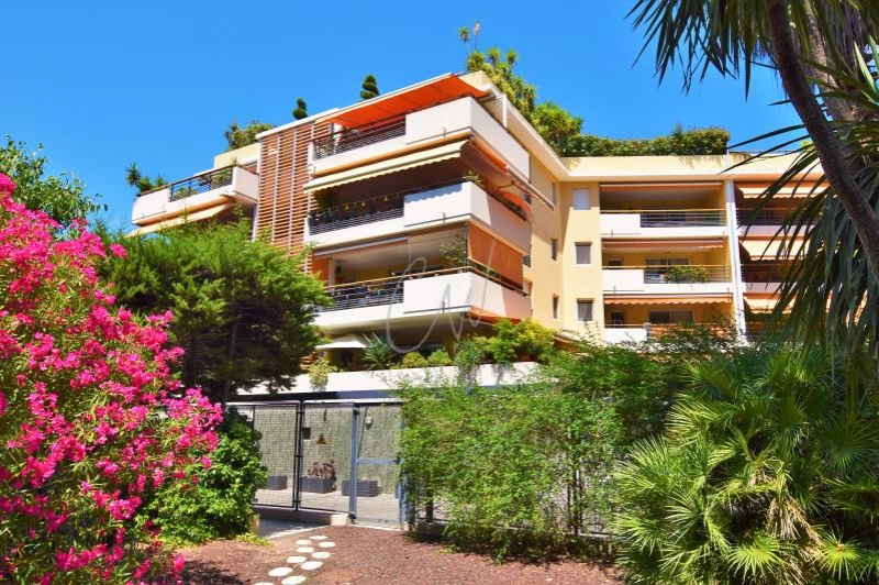 Buy Apartment SaintRaphaël apartments for sale SaintRaphaël